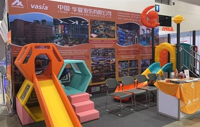 Vasia va participar a la fira TAAPE a Tailàndia